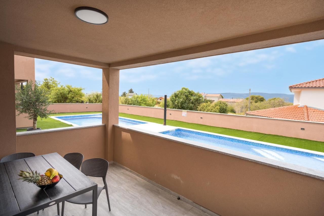 Apartmani Villa Ruby Linardici Ngoại thất bức ảnh