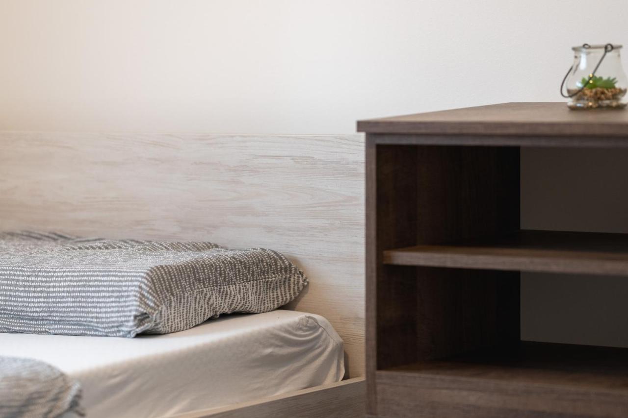 Apartmani Villa Ruby Linardici Ngoại thất bức ảnh
